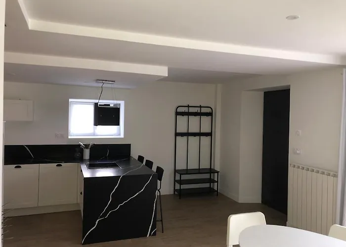 Charmante Maison Апартаменты Шато-Гонтье